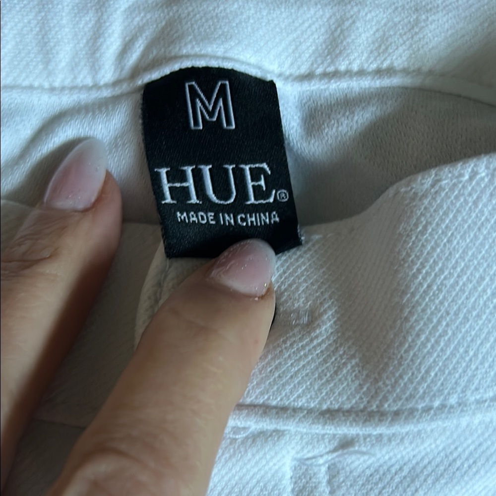 HUE Classic White Jeans - Picture 2 of 4